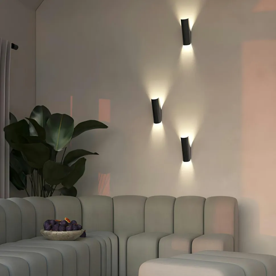 Applique murale blanche – forme pliée, éclairage haut bas MESA