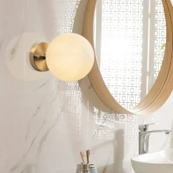 Applique murale moderne, globe blanc socle doré SIERRE