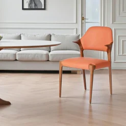 Chaise en cuir marron design, accoudoirs bois noir ALDER