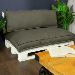 Composition de table étoile et plantes artificielles