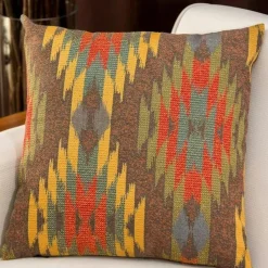 Coussin bohème multicolore – motif kilim, fond beige IZMIR