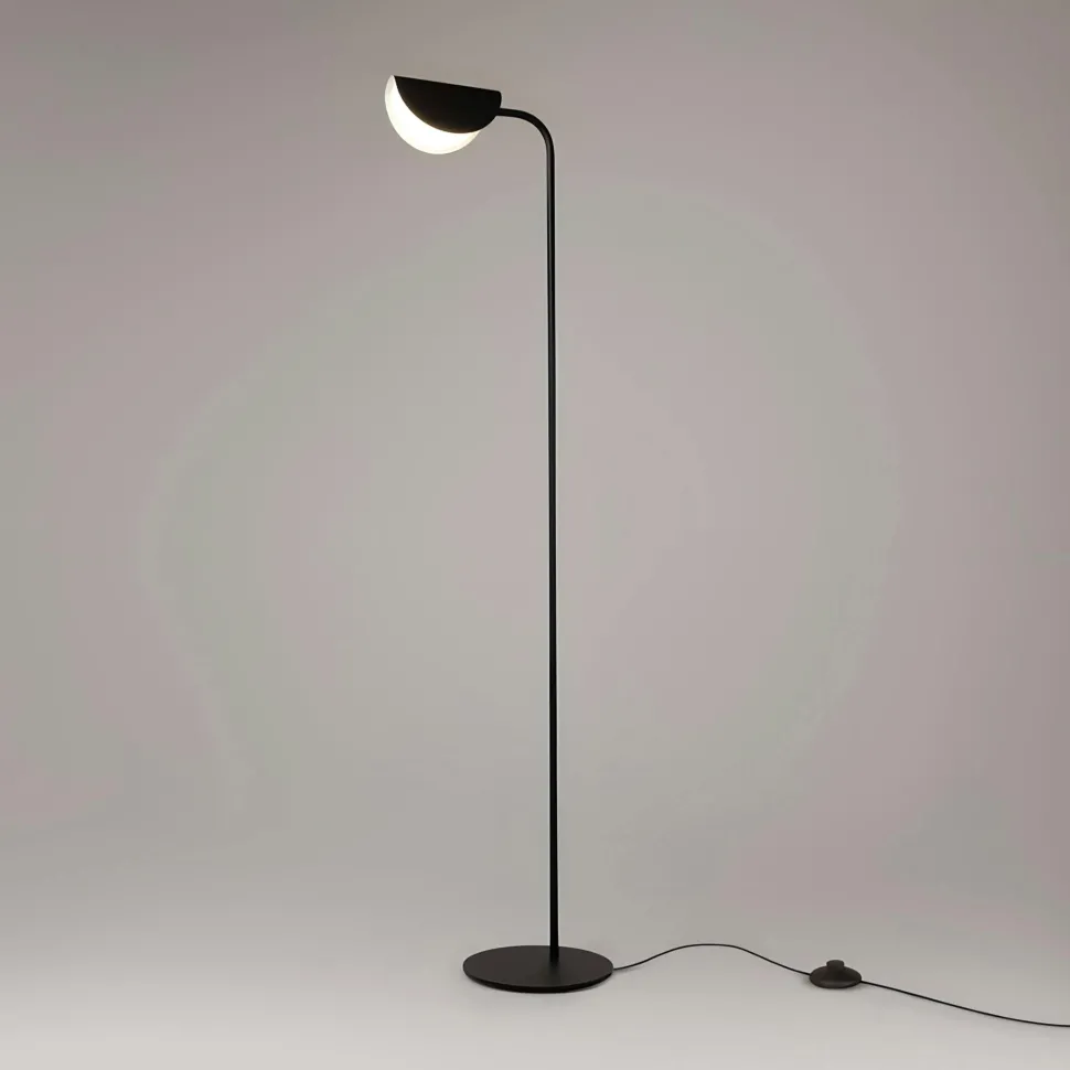 Lampadaire design noir - abat jour plié, interrupteur LENORE