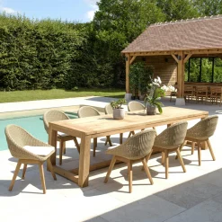 Salon de jardin teck naturel 1 table pieds inclinés 300 cm + 8 fauteuils bois MANY