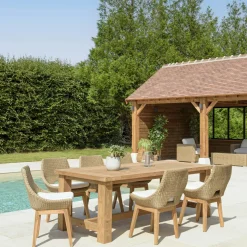 Salon de jardin teck naturel 1 table pieds inclinés 300 cm + 8 fauteuils bois MANY
