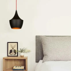 Suspension moderne noire mate câble rouge, forme cloche SILE