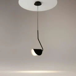 Suspension noire minimaliste - abat-jour plié, tige longue LENORE