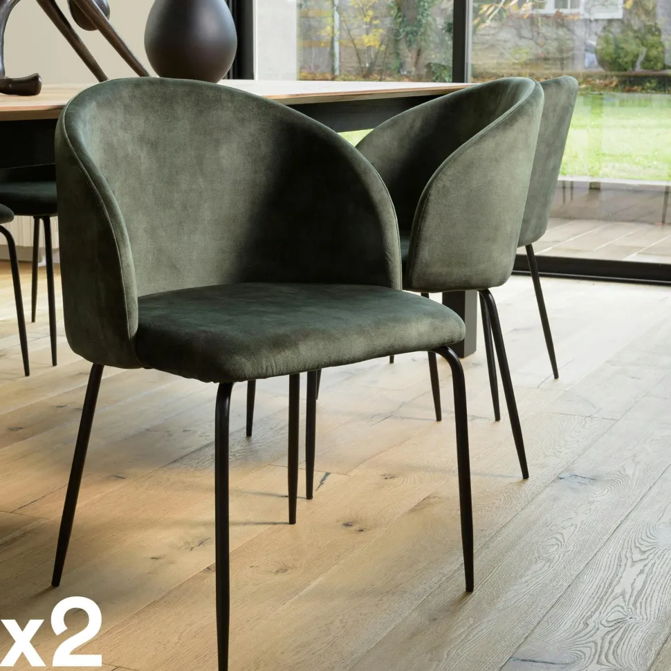 Table à manger ronde béton beige pieds bois croisés DIKA