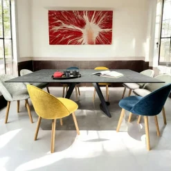 Table carrée extensible en céramique marbrée anthracite 140-220 cm LOMBARDIE