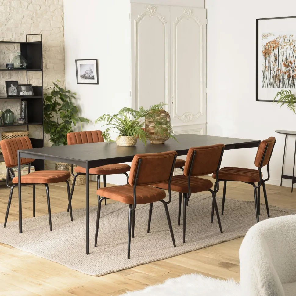 Table de repas ovale en bois noir 240 cm CORUMBA