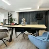 Table extensible en céramique aspect bois 160-240 cm LOMBARDIE